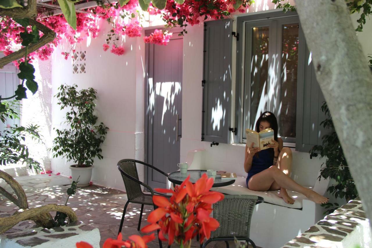 Gerania Milos Apartment Adamantas  Exterior foto