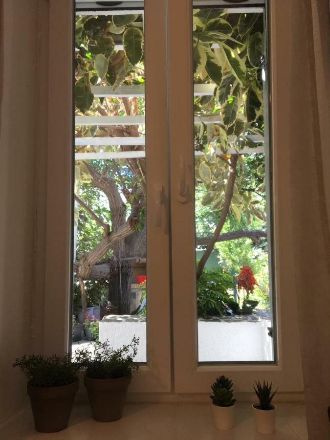 Gerania Milos Apartment Adamantas  Exterior foto